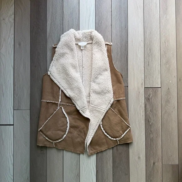 Caslon Faux Shearling Suede Vest - Picture 1 of 5